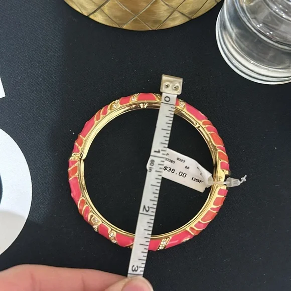 Pink Rhin Cache Bangle - Picture 4 of 7